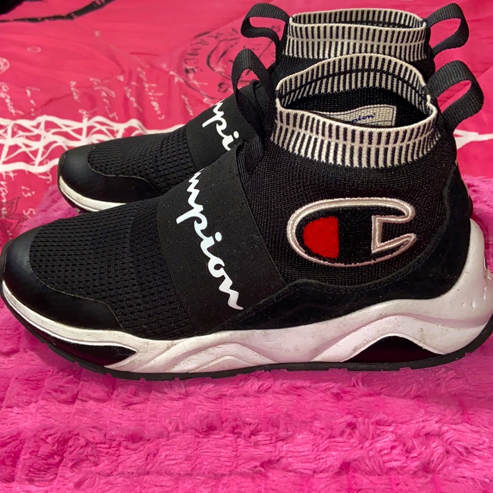 Champion shoes size 7y